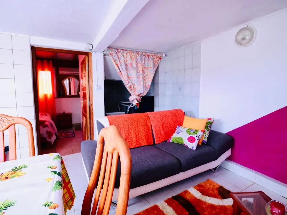 La Casa D'Edith Sainte-Anne  Holiday home