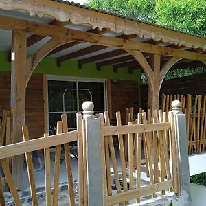  Hébergement de vacances Zaboka Delair
